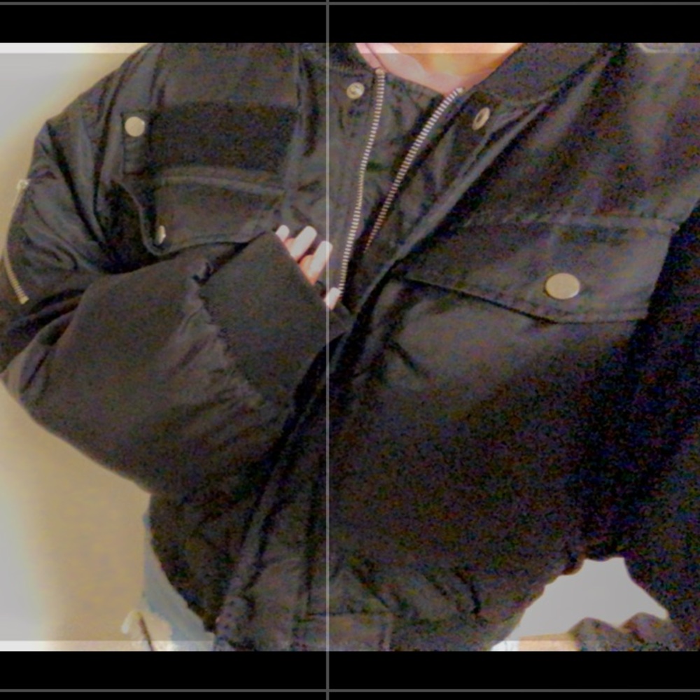 Forever 21 puffy jacket with pockets